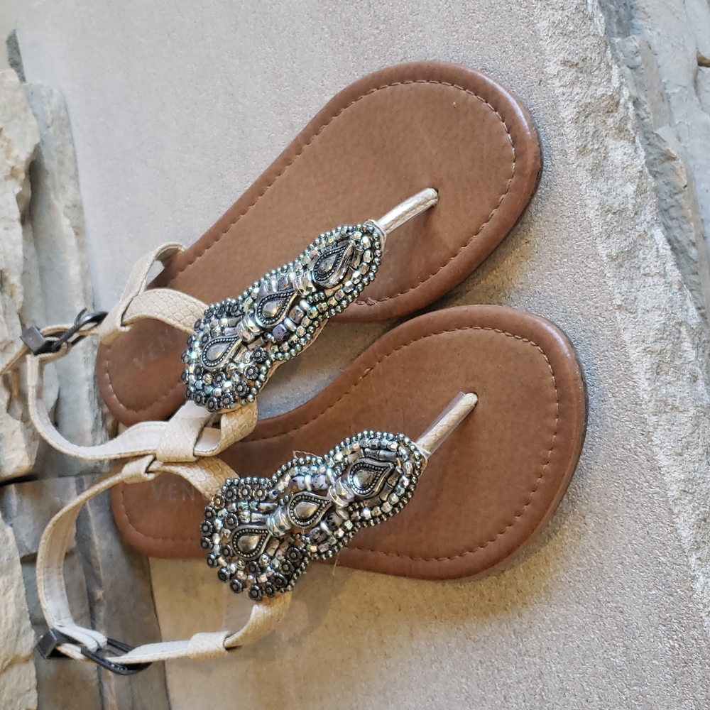 VENUS Silver/Nude Beaded Thong Sandals Size 6